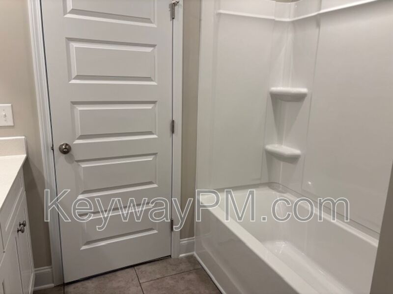 515 Yuma Lane - Village Square property image