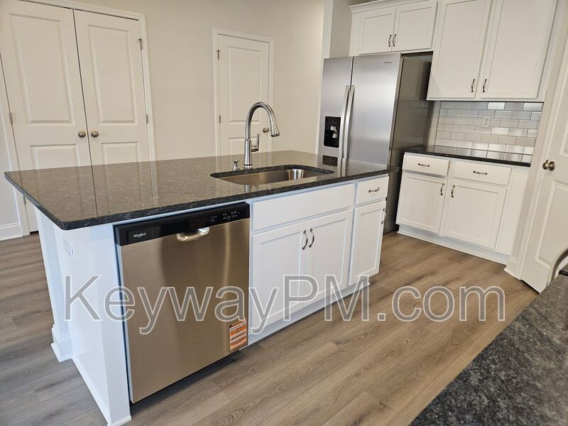 1301 Newbern Drive - Caroleton property image