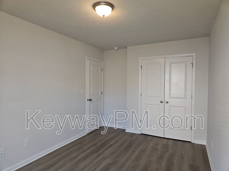 1301 Newbern Drive - Caroleton property image