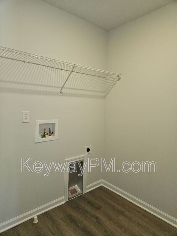 1301 Newbern Drive - Caroleton property image