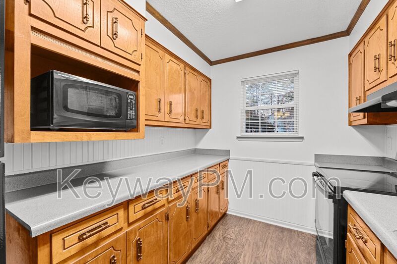 2412 Deodara Dr - Bartram Place property image