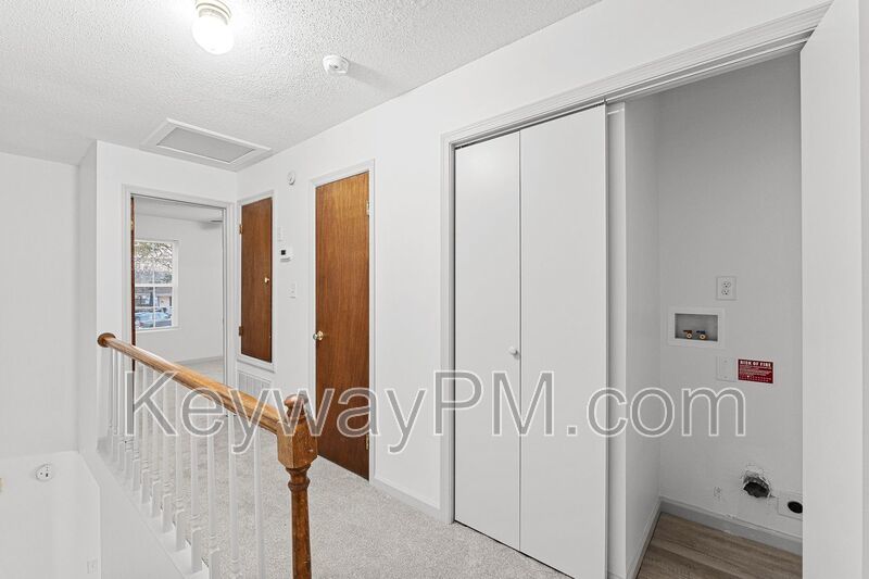 2412 Deodara Dr - Bartram Place property image