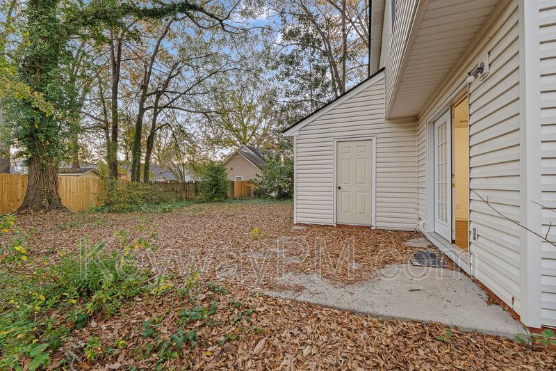 2412 Deodara Dr - Bartram Place property image