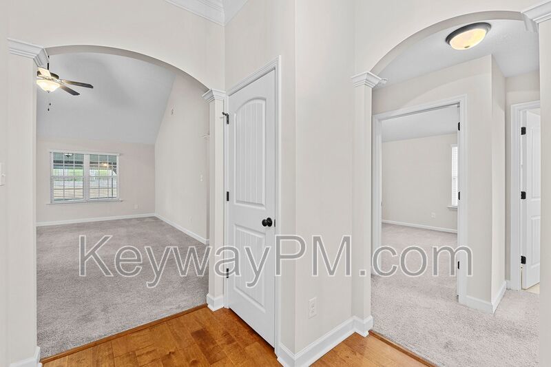 4056 Pullman Circle property image