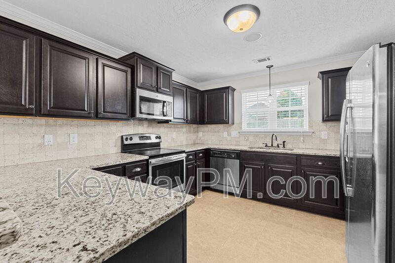 4056 Pullman Circle property image