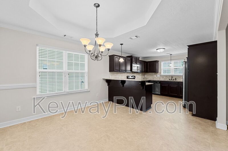 4056 Pullman Circle property image