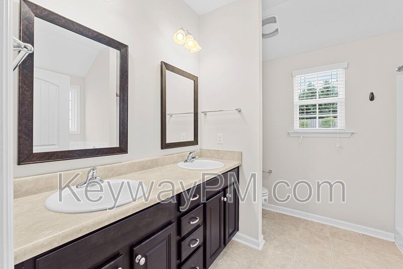 4056 Pullman Circle property image