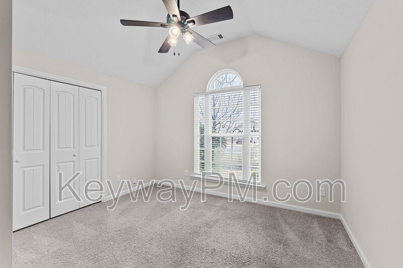 4056 Pullman Circle property image