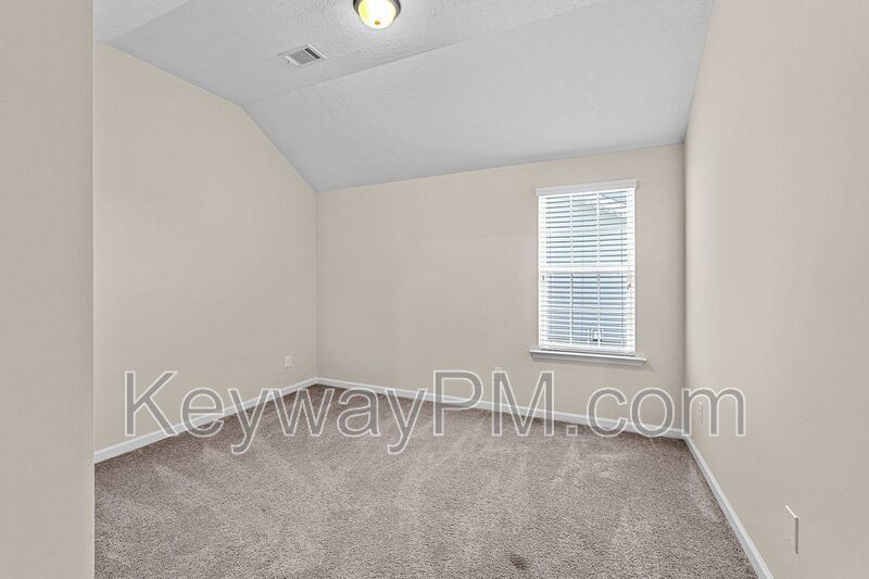 4056 Pullman Circle property image