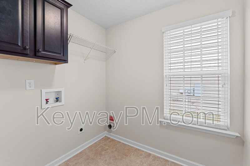 4056 Pullman Circle property image