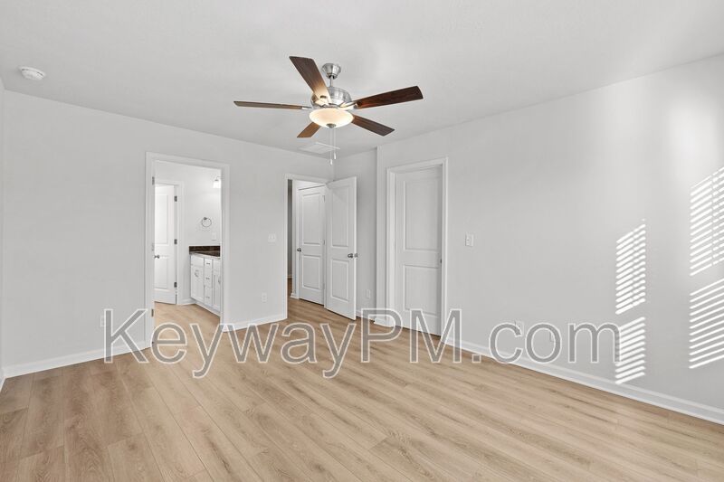 1301 Newbern Drive - Caroleton property image