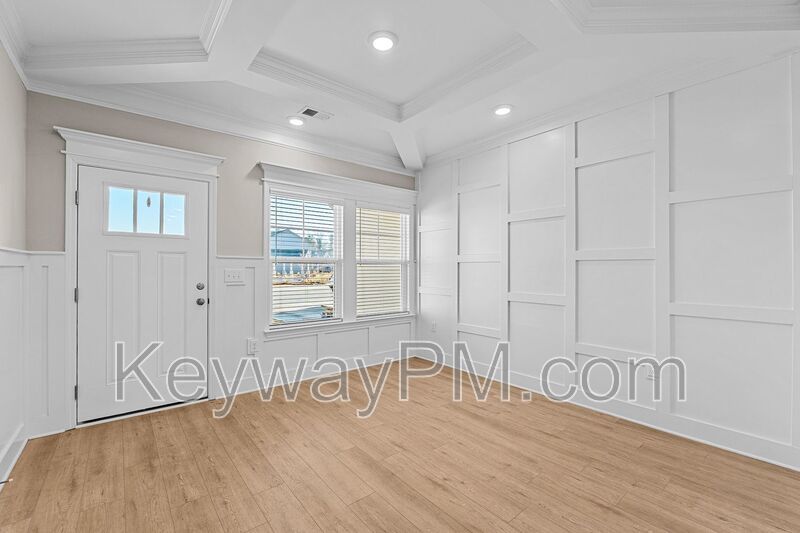 3205 Venetian Drive - Village Square property image