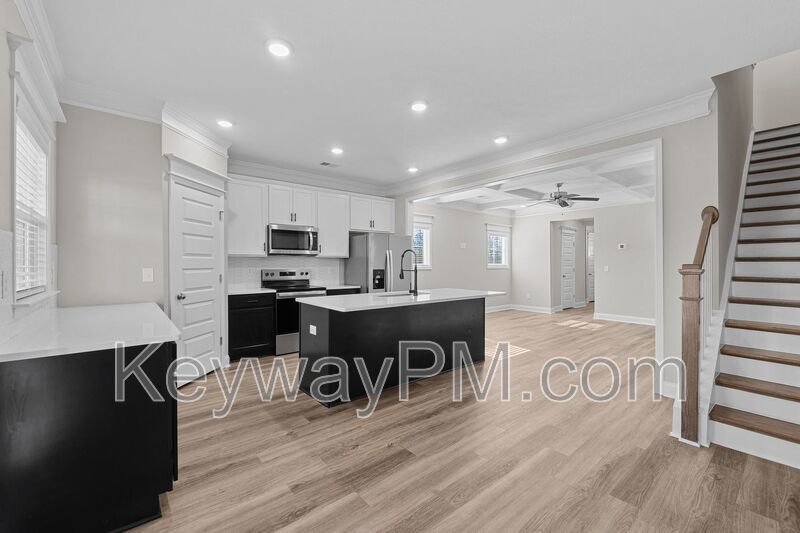 2024 Denmark Avenue SE- Miller Landing property image