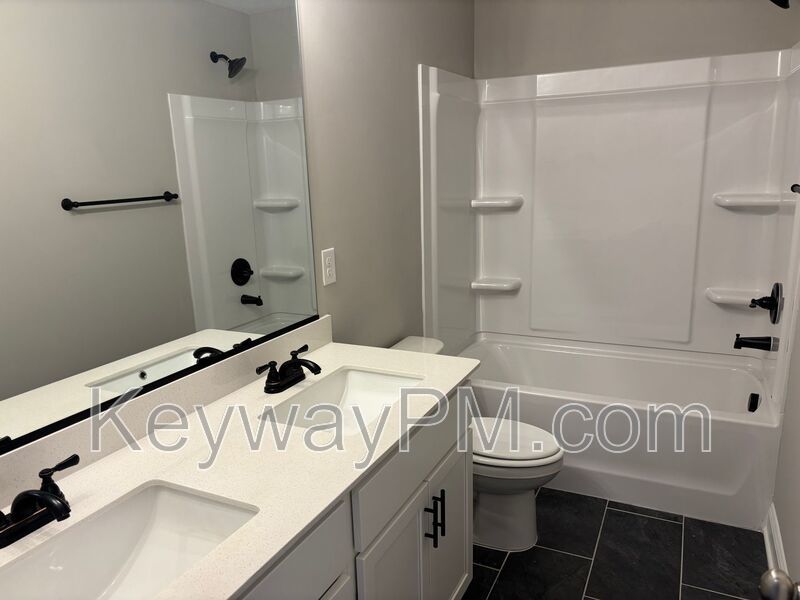 2076 Denmark Avenue SEMiller Landing property image