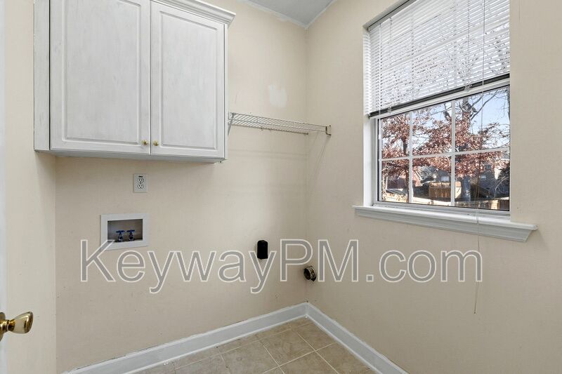 1063 Walton's Pass - Walton's Pass property image