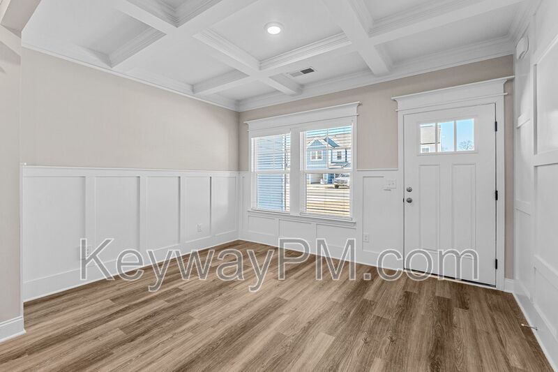 Miller Landing - 2051 Denmark Ave SE property image