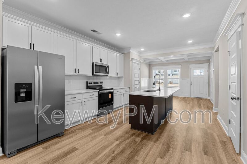 Miller Landing - 2051 Denmark Ave SE property image