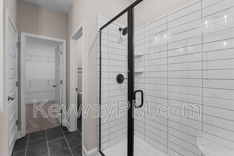 Miller Landing - 2051 Denmark Ave SE property image