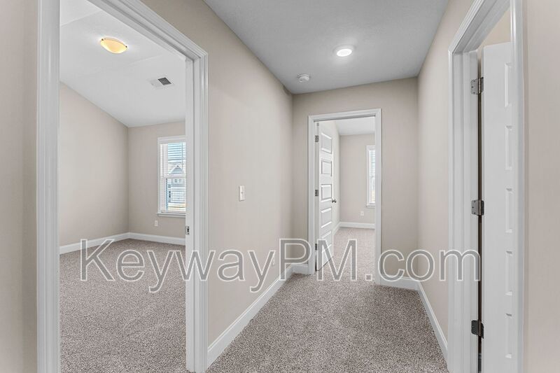 Miller Landing - 2051 Denmark Ave SE property image