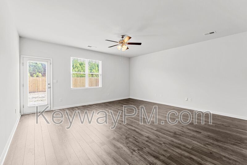 1413 Deer Hollow Run property image