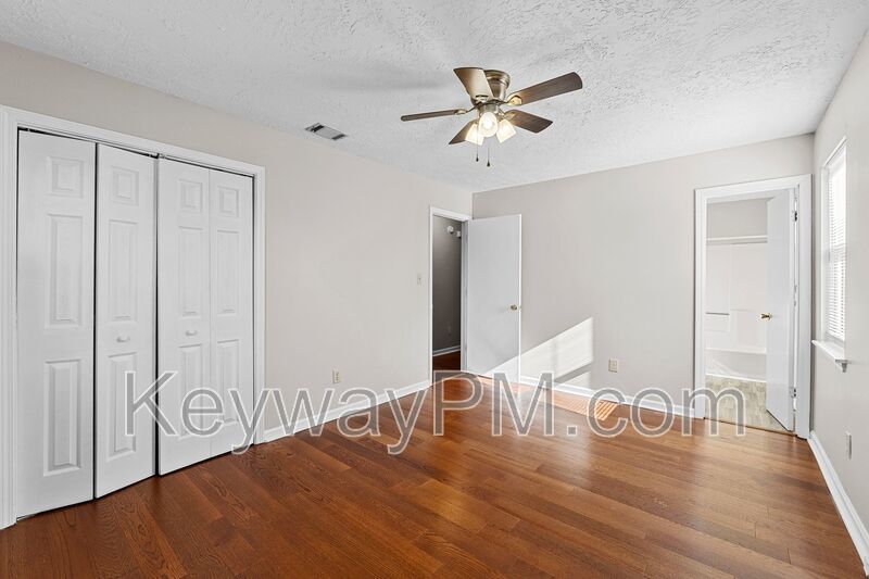 3403 Pine Hill - Green Forest property image