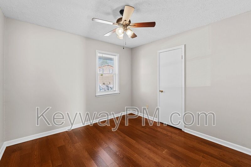 3403 Pine Hill - Green Forest property image