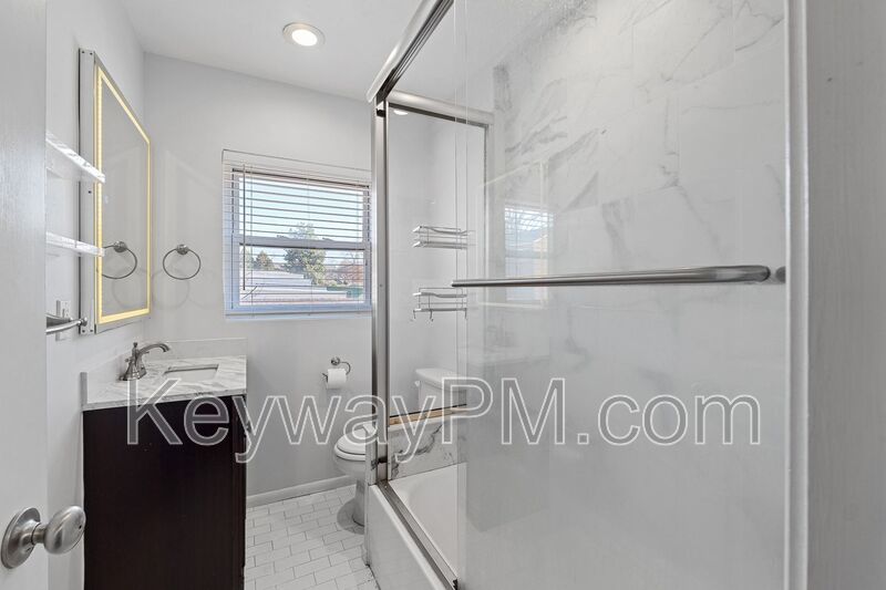 501 Milledge Road 20-C - Country Club Hills Condominiums property image