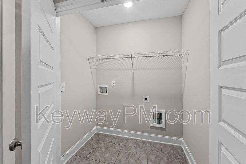 563 Yuma - Village Square property image