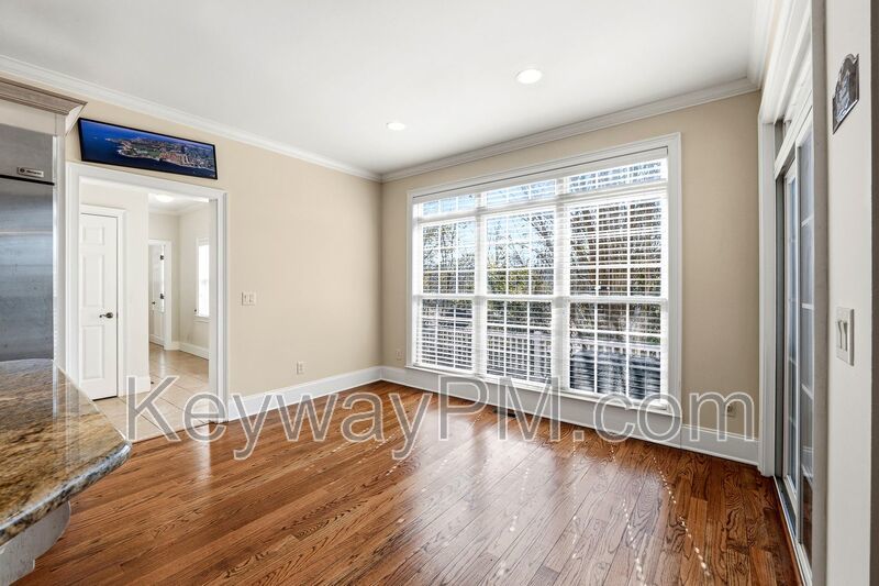 529 John Fox Run property image