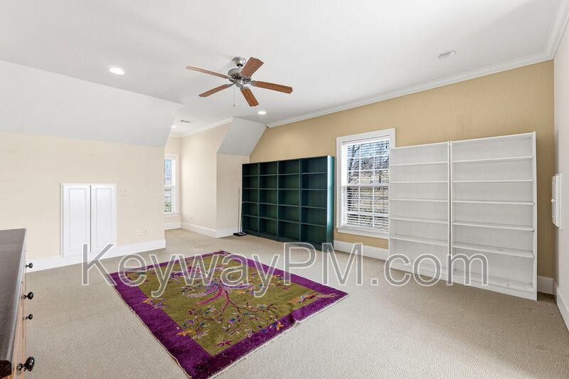 529 John Fox Run property image