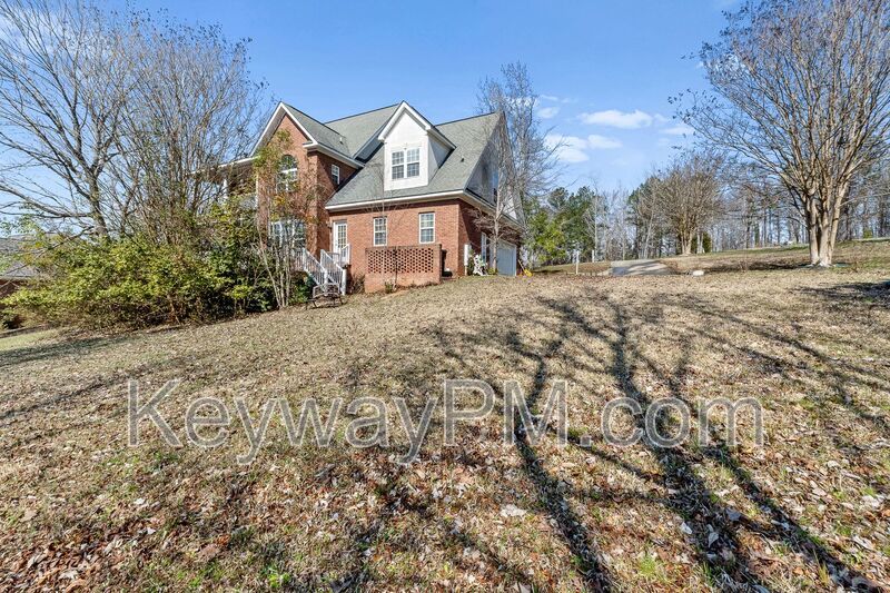 529 John Fox Run property image