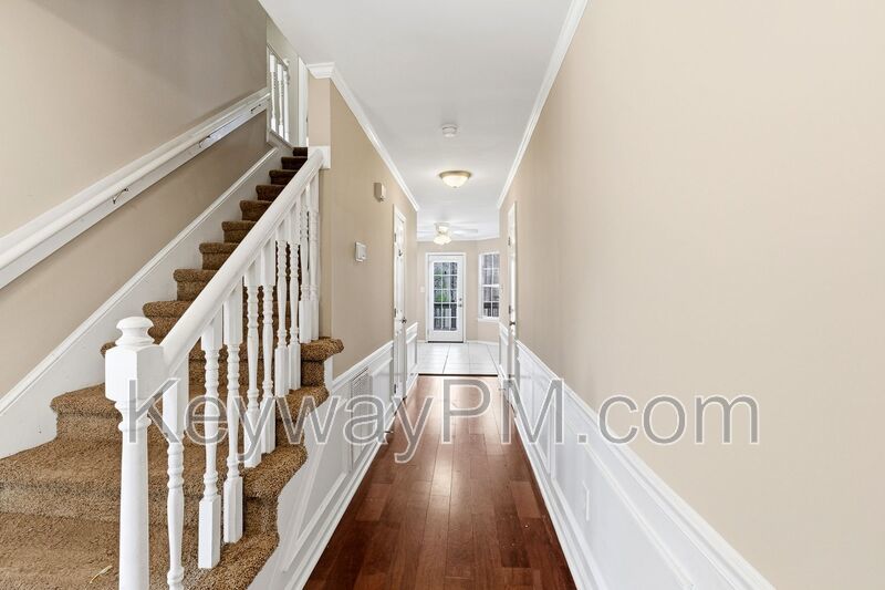 3918 Carson Cutoff - Carson Cutoff @ Petersburg Station property image