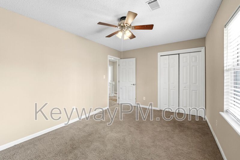 3918 Carson Cutoff - Carson Cutoff @ Petersburg Station property image