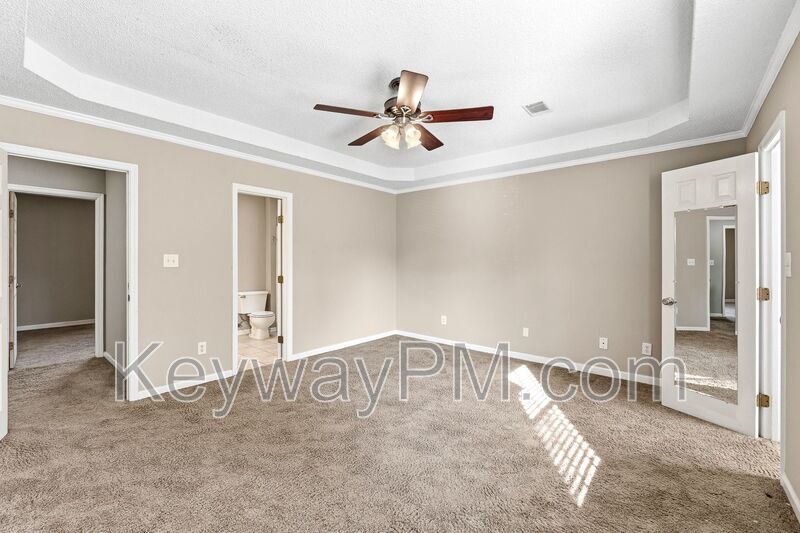 3918 Carson Cutoff - Carson Cutoff @ Petersburg Station property image