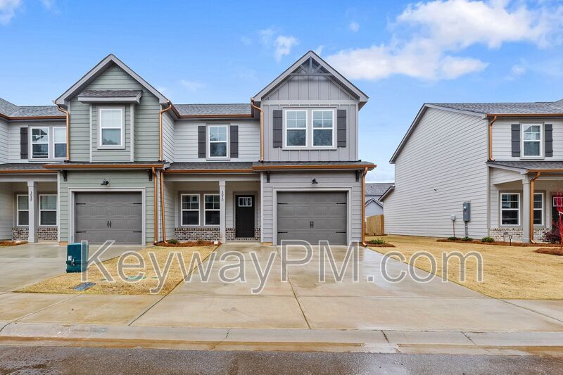 3070 Venetian Drive - Village Square property image