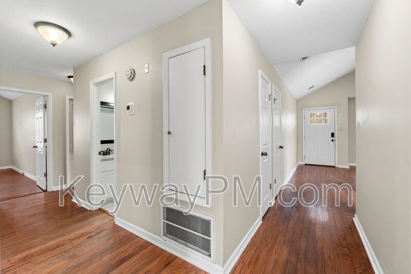 137 Crawford Drive - Kensington property image