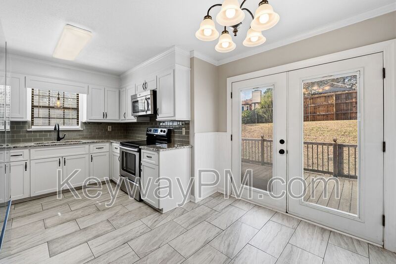 137 Crawford Drive - Kensington property image