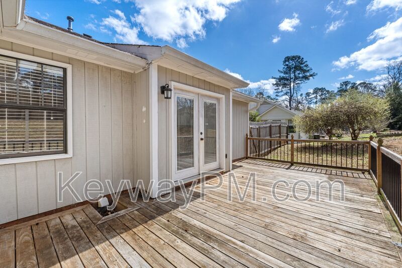 137 Crawford Drive - Kensington property image