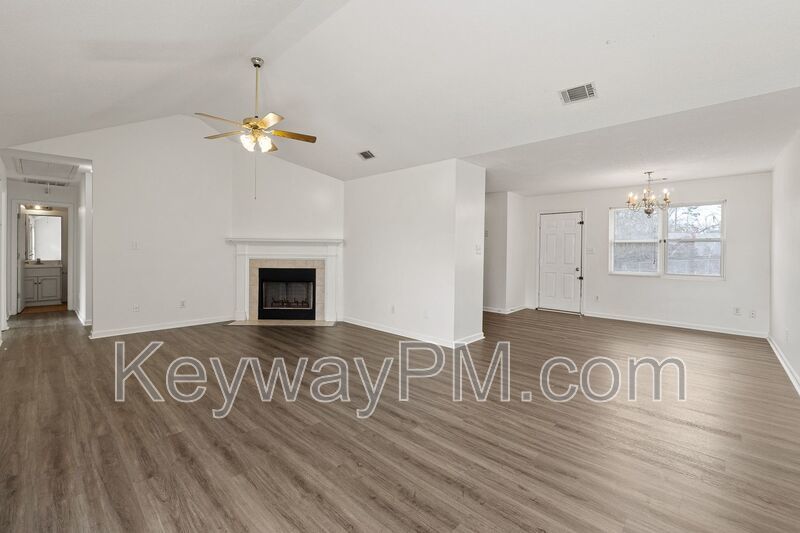 2807 Crosscreek Road - Quail Ridge Subdivision property image