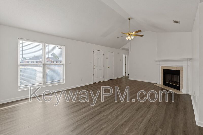 2807 Crosscreek Road - Quail Ridge Subdivision property image