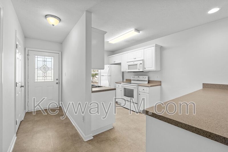 130 Bennington Lane - Bennington Townhomes property image