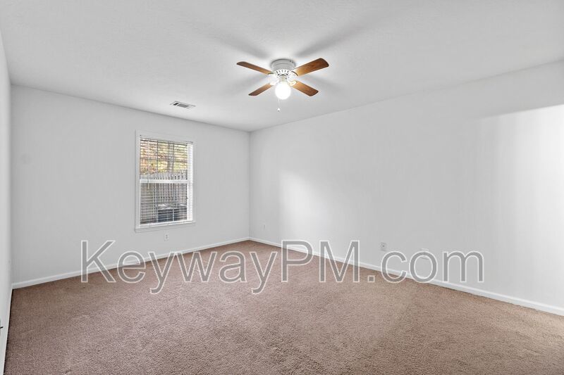 130 Bennington Lane - Bennington Townhomes property image