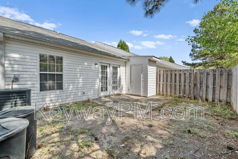 130 Bennington Lane - Bennington Townhomes property image