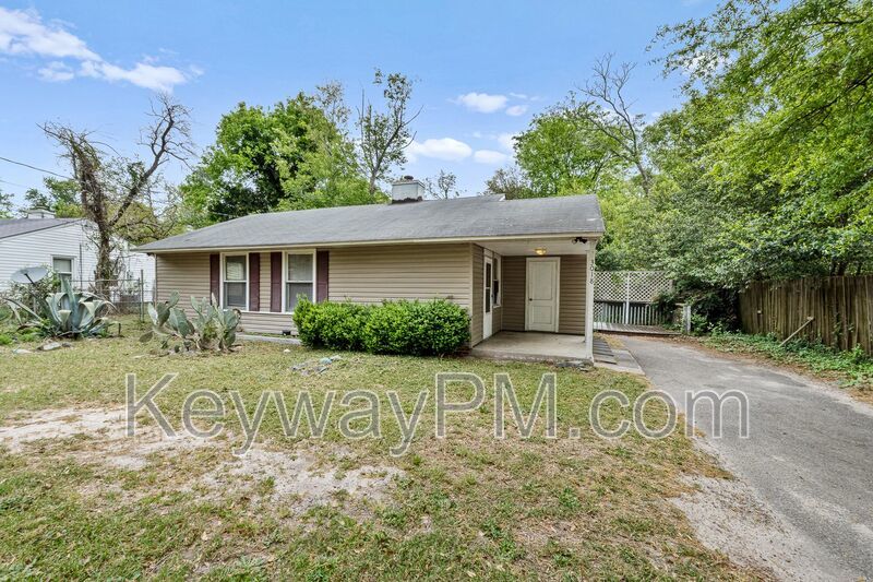 3018 Acorn - Thomas Woods property image