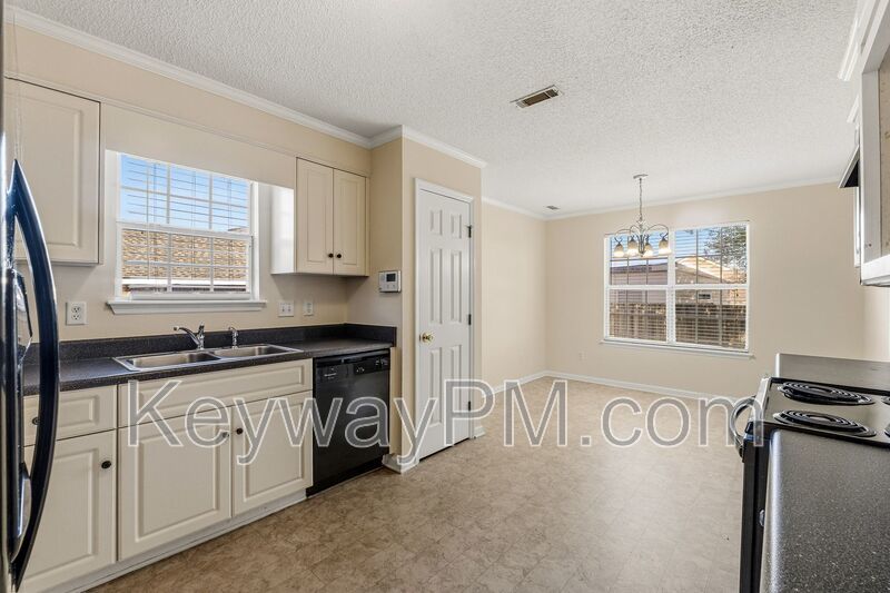 543 Jackson Street - Liberty Hills property image