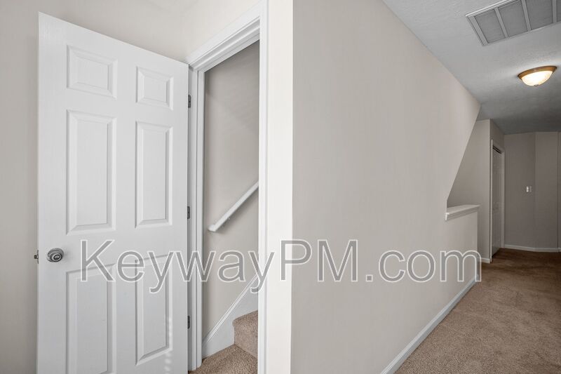 2055 Reserve Lane - The Reserves property image