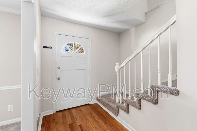 792 Greenwood Drive - Chanticleer property image