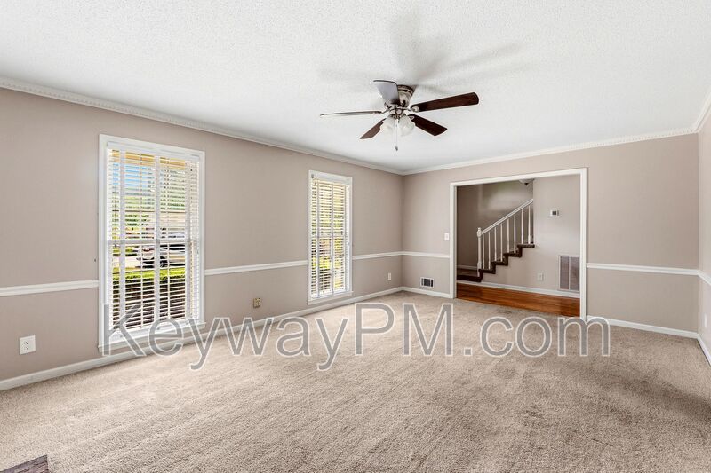 792 Greenwood Drive - Chanticleer property image