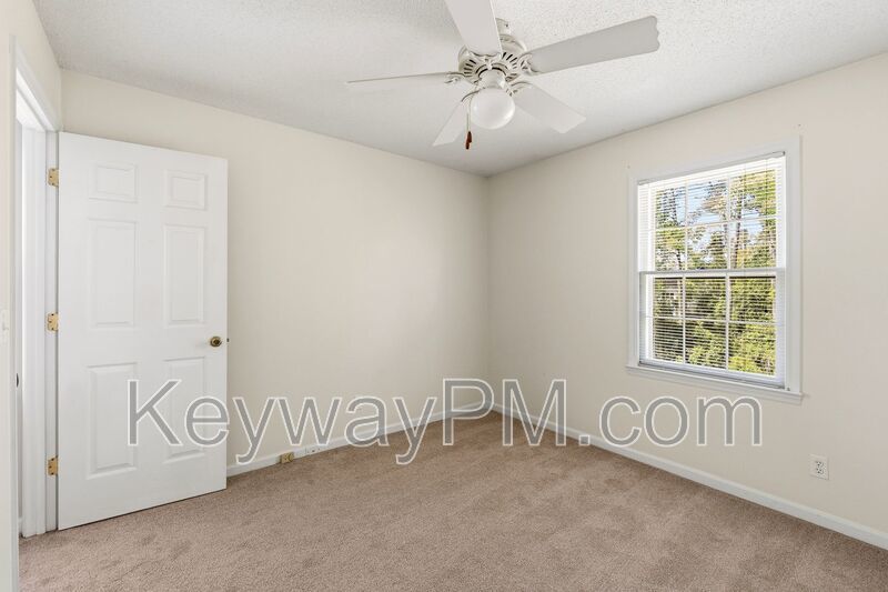 792 Greenwood Drive - Chanticleer property image