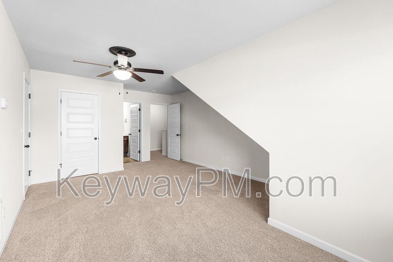 5370 Bull Street - Elderberry property image